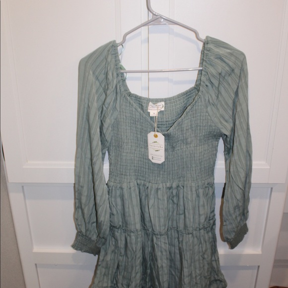 BOUTIQUE DRESS - Picture 4 of 5